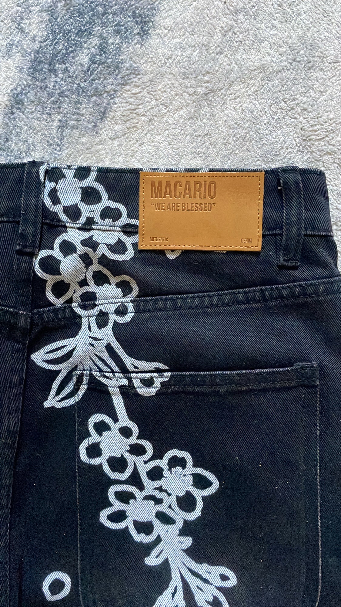 Black “Flora” Jeans